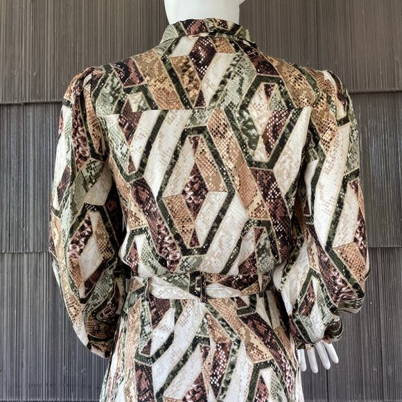 🔥H&M Mob Wife Snake Print Patches Style Satin Ankle Jumpsuit Women Size 0 - Picture 11 of 17